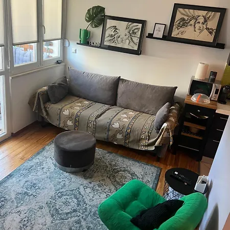 Home Apartmán *